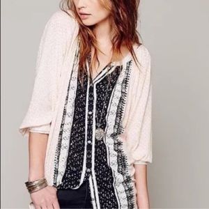 FREE PEOPLE BOHO DOLMAN SLEEVE BUTTON DOWN BLOUSE